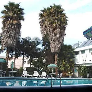 Tradewinds Airport Inglewood